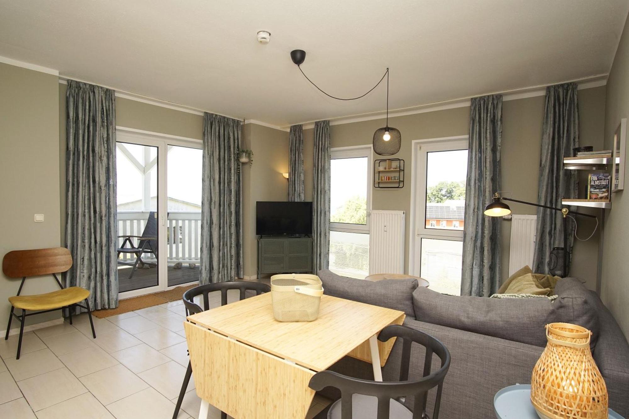 Die Ferienwohnung Ostseepanorama In Der Villa Joksch Lohme Buitenkant foto